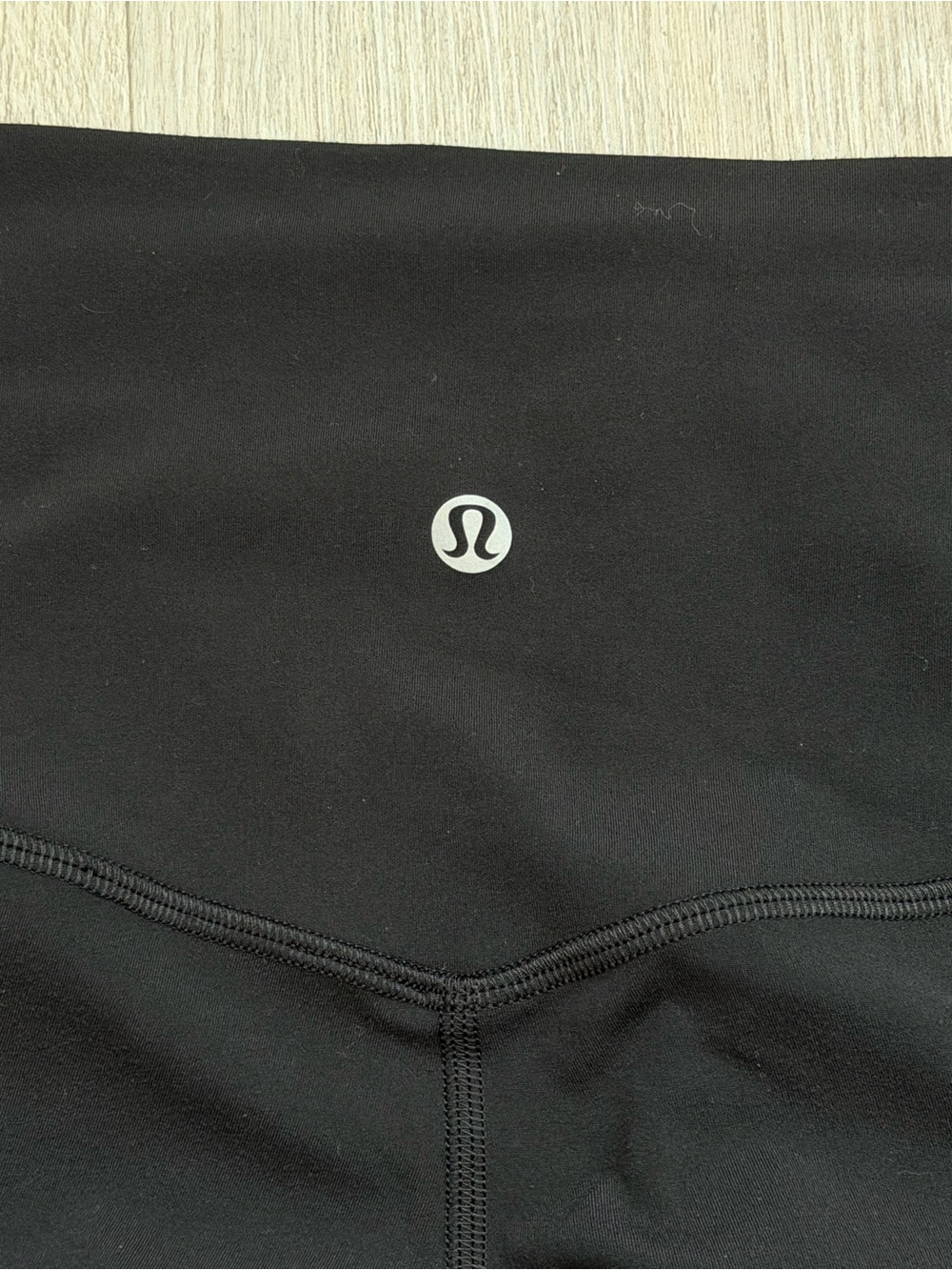 lululemon athletica women’s black align leggings - Picture 2 of 3